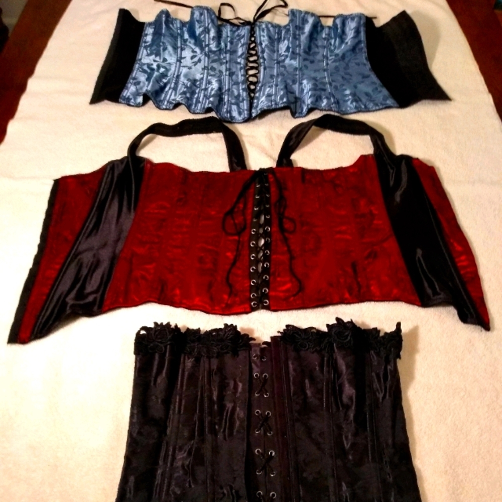 3 VICTORIA'S SECRET CORSETS -EMPIRE INTIMATES-NEW!